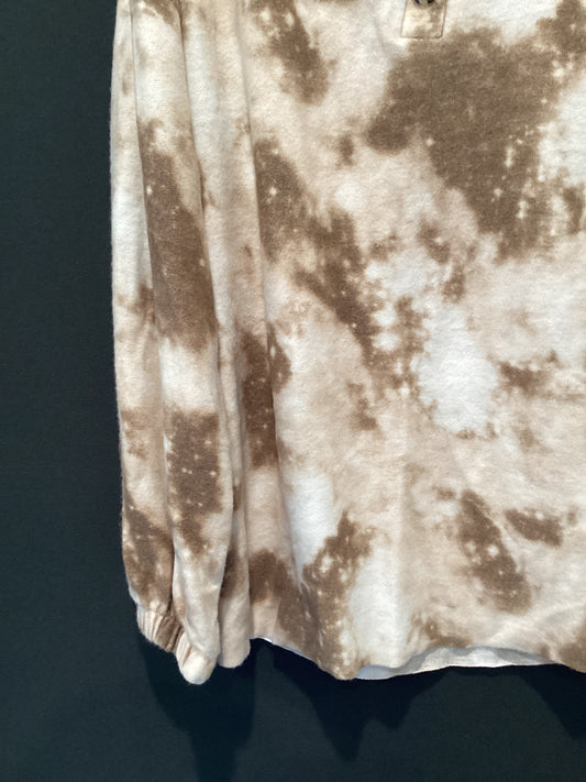 Brown tie-dye top