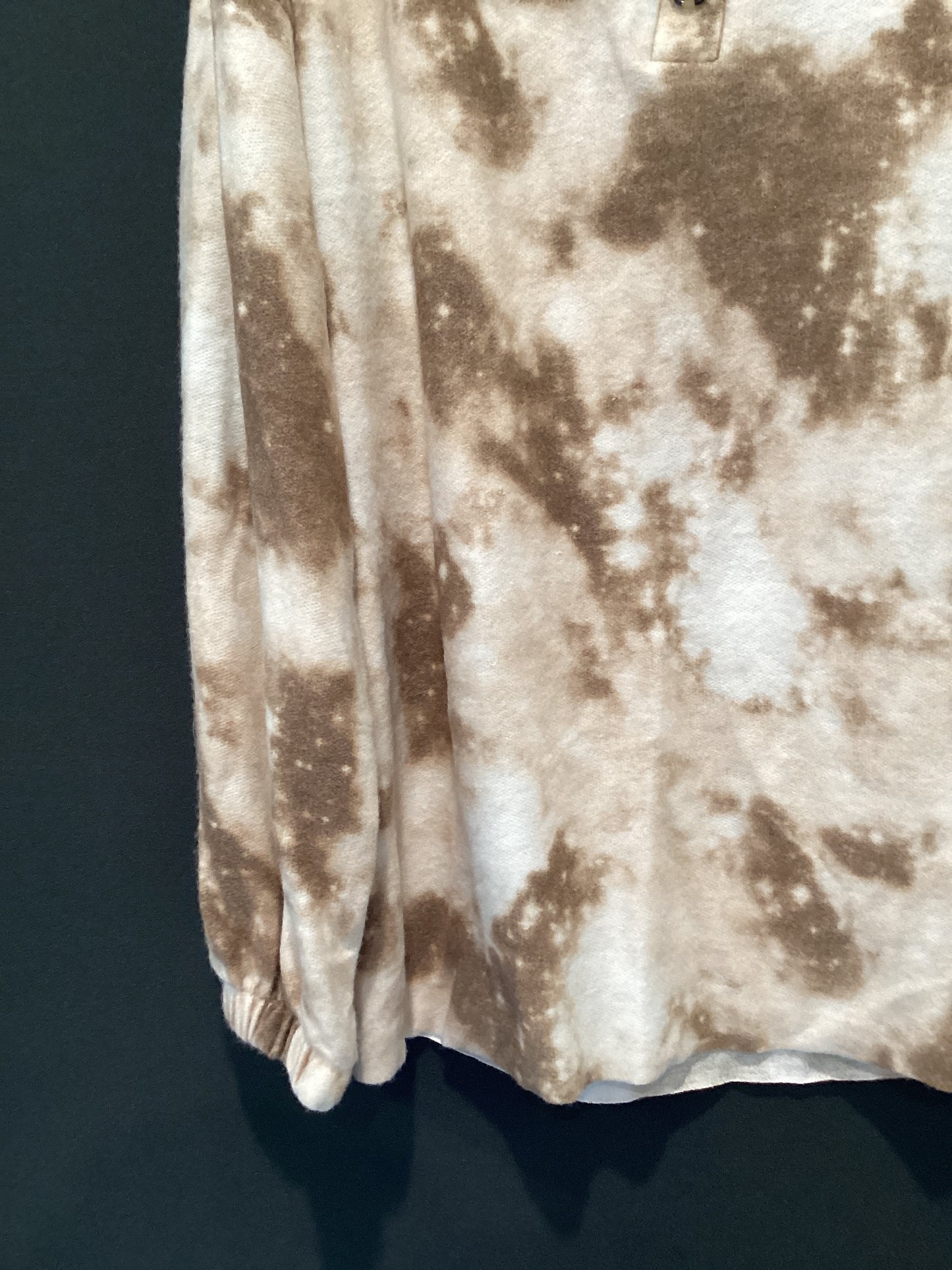 Brown tie-dye top